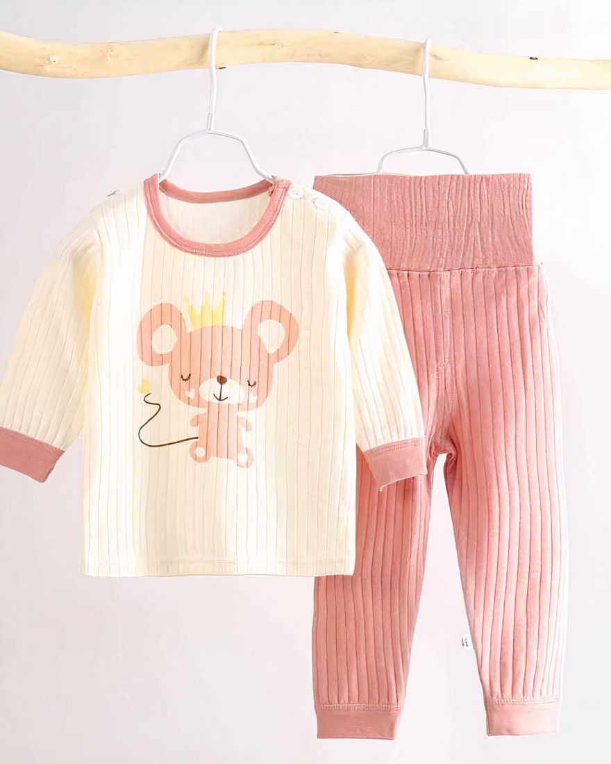 Cotton pajama set with pink mouse pattern on a belt