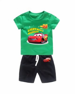 Two-piece pyjama set with green t-shirt and black shorts with car motif very high quality