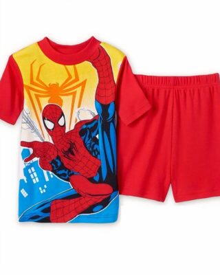 Two-piece cotton pajamas with Spiderman pattern and fashionable red shorts