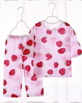 Three-quarter sleeve strawberry cotton pajamas for kids in pink on a belt