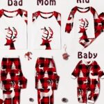 Christmas pajamas for the whole family Stag and checkered fashion