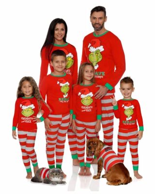 Pyjama set T-shirt and pants merry christmas for the whole family very high quality fashion