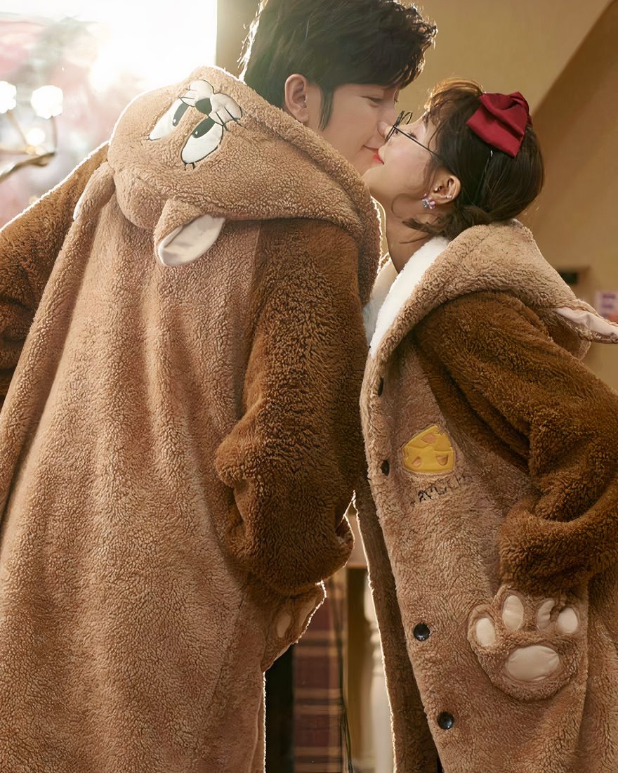 High quality Little Mouse plush pajamas for men and women worn by a fashionable couple