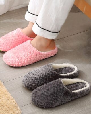 Fashionable pink and grey plush winter slippers