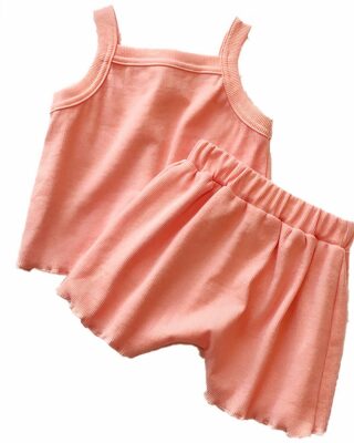 Pink cotton summer pajamas, composed of two very light pieces