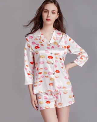 Women's long-sleeved pajamas with fashionable lip print