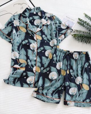 Women's casual short sleeve summer pajamas with tropical print and photo frame on the side