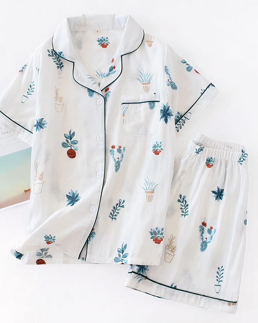 White short sleeve summer pajamas with green flower print
