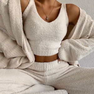 White pilou pilou pyjamas worn by a woman